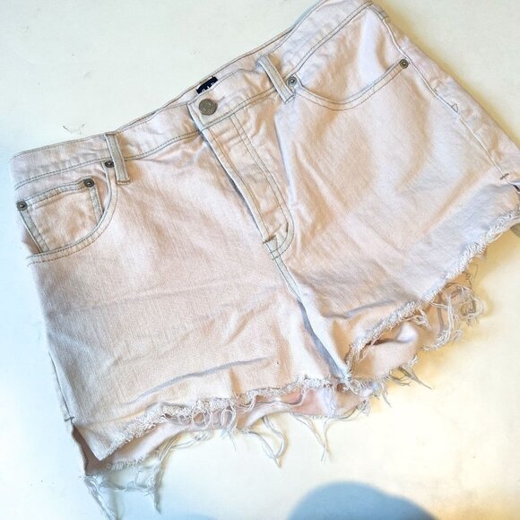 GAP High Rise 3" Denim Shorts in Spring Pink. size 31" - Picture 3 of 14